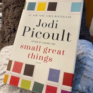 Small Great Things by Jodi Piccoult Hardcover